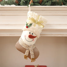 Carica l&#39;immagine nel visualizzatore di Gallery, White Nordic Style Christmas Stockings
