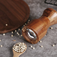 Carica l&#39;immagine nel visualizzatore di Gallery, Light Luxury Seasoning Grinder
