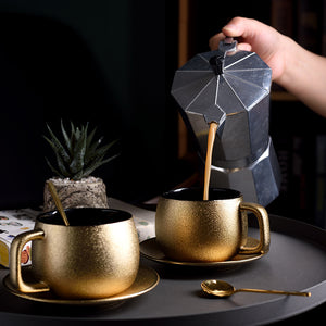 Luxurious Golden Christmas Coffee Cup Set