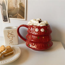 Carica l&#39;immagine nel visualizzatore di Gallery, Christmas Tree Smart Little Eyes Ceramic Mug
