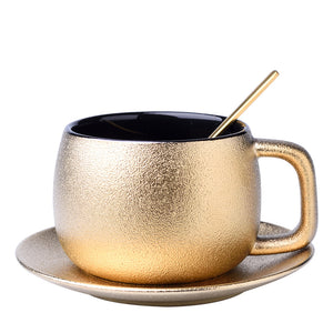 Luxurious Golden Christmas Coffee Cup Set