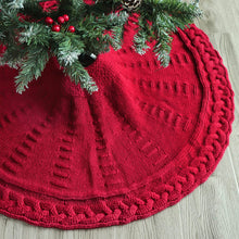 Carica l&#39;immagine nel visualizzatore di Gallery, Christmas Knitted Tree Skirt Decorations
