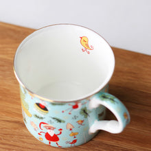 Carica l&#39;immagine nel visualizzatore di Gallery, Cute Scandinavian Illustrated Christmas Mug
