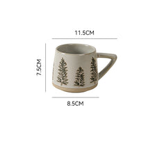 Carica l&#39;immagine nel visualizzatore di Gallery, White Christmas Retro Ceramic Mug
