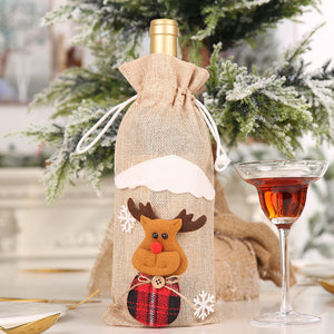 Christmas Character 3D Faces Bottle Cover