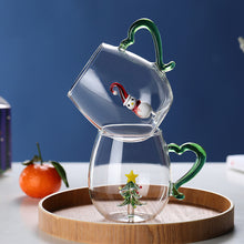 Carica l&#39;immagine nel visualizzatore di Gallery, Creative 3D Christmas Glass Cup
