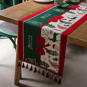 Green Christmas Details Table Runner